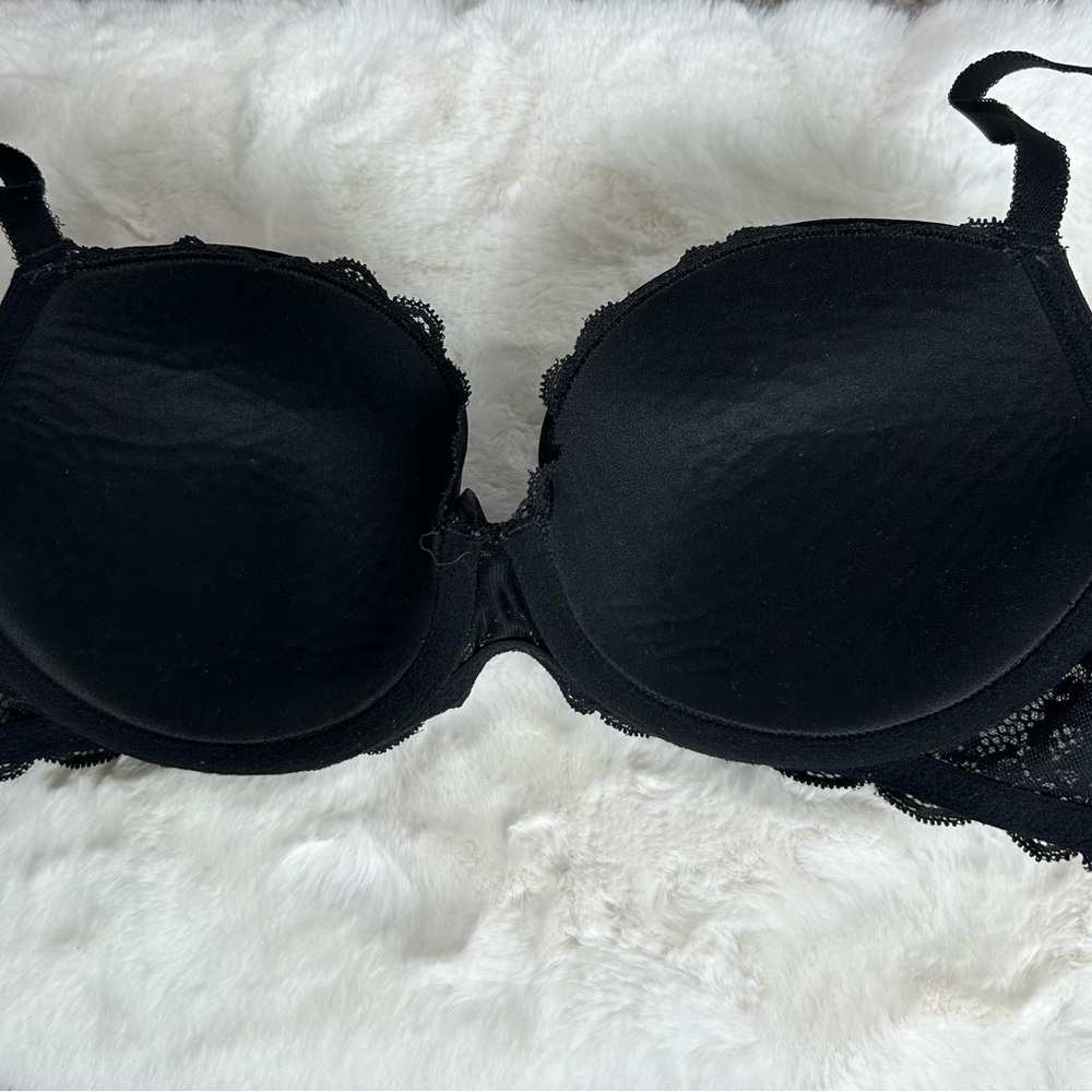VICTORIA’S SECRET Women’s Dream Angel Lined Demi Bra Black Smooth Lace 36D - Picture 8 of 11